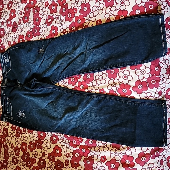 {Style & Co} Dark Wash Jeans☆Distressed☆Embellished☆ Size 10 - Picture 8 of 13